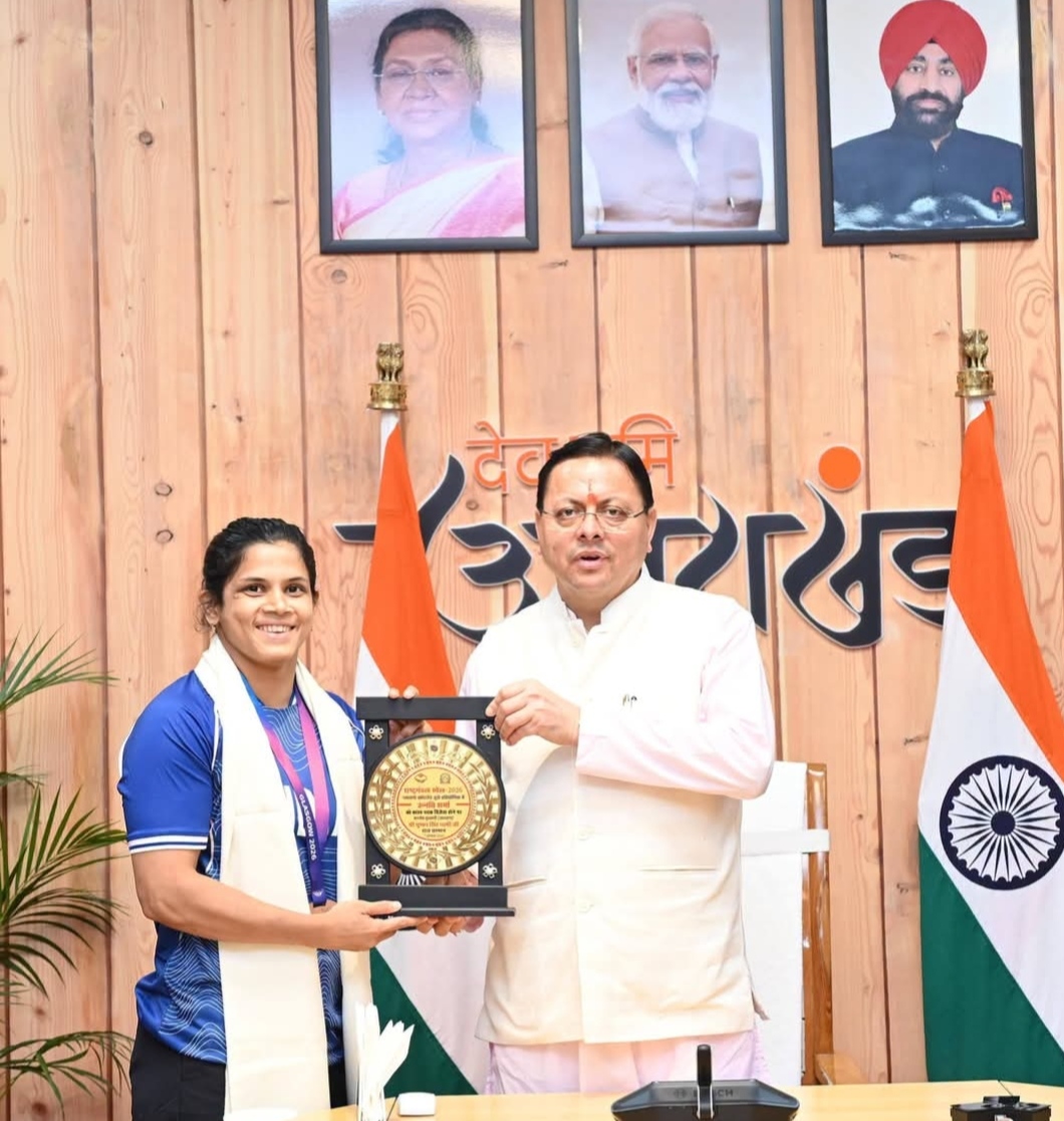 कॉमनवेल्थ गेम्स के पदक विजेताओं का मुख्यमंत्री धामी ने किया सम्मान, बोले– उत्तराखण्ड के खिलाड़ी देश का बढ़ा रहे मान