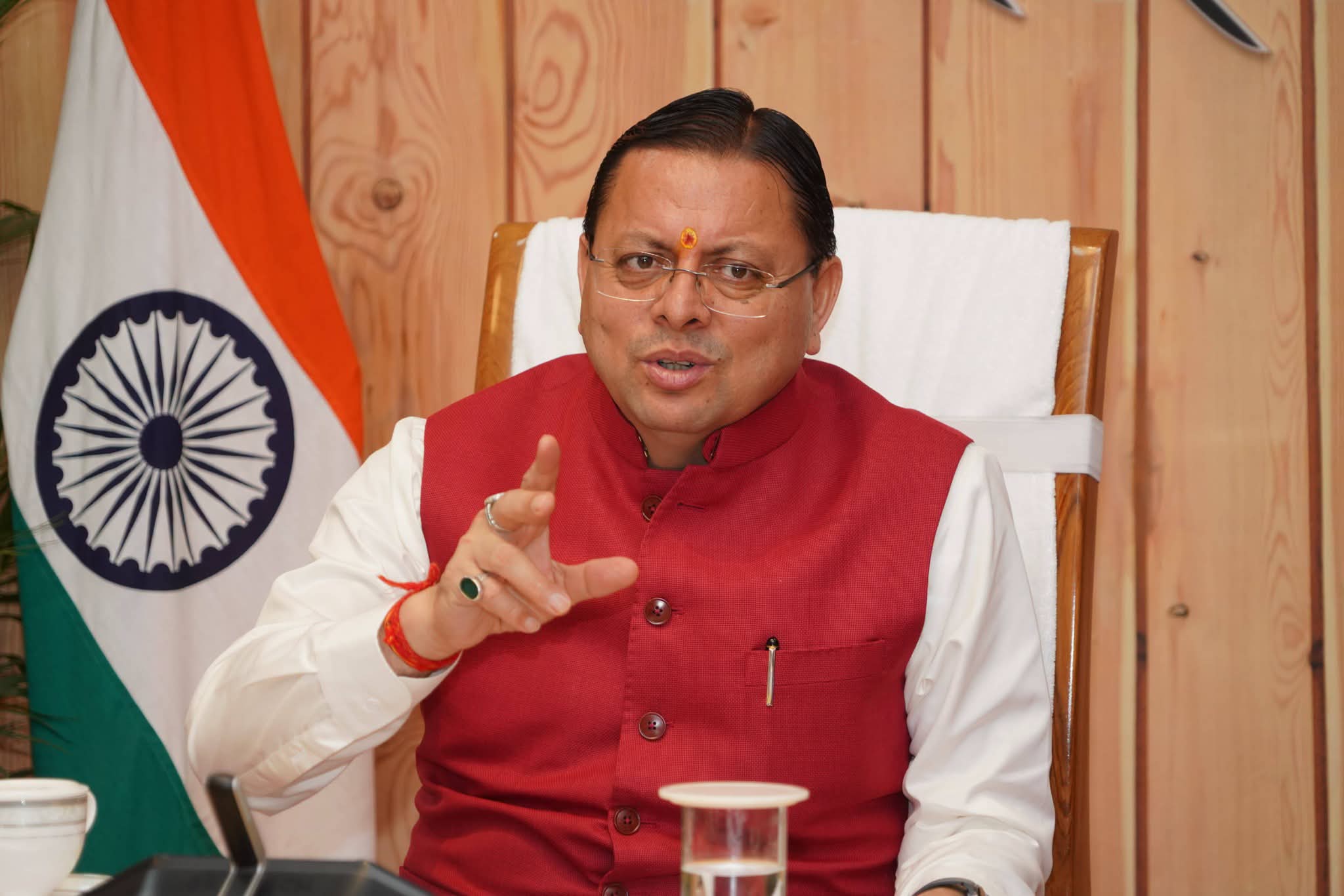 हिंदी हमारी सभ्यता और भारतीयता की पहचान : मुख्यमंत्री धामी