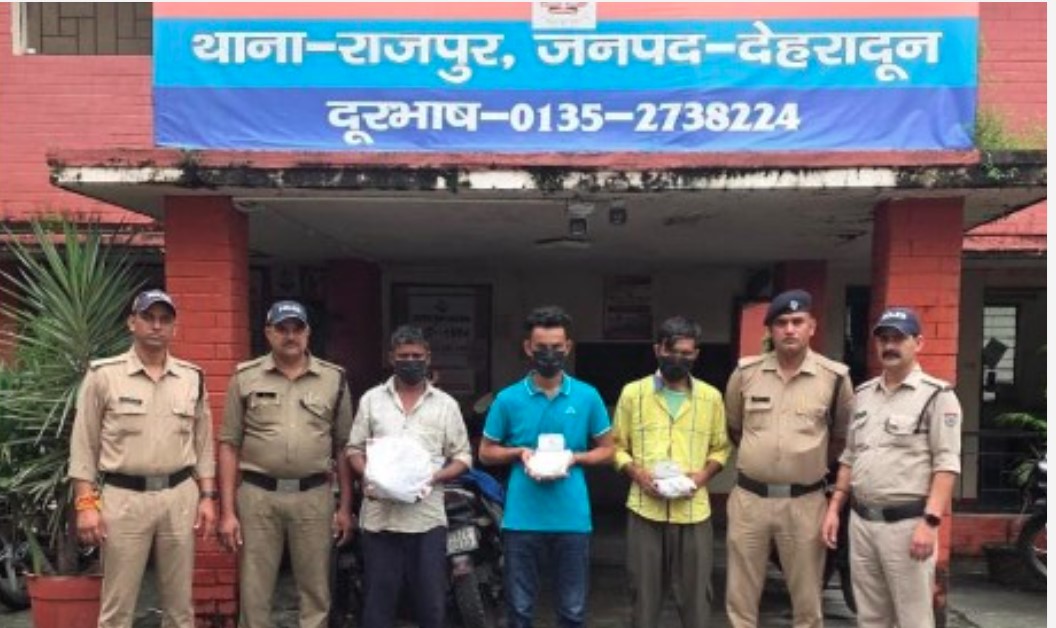 23 साल से पुलिस को चकमा दे रहा था वारंटी, ‘ऑपरेशन प्रहार’ में दून पुलिस ने किया गिरफ्तार